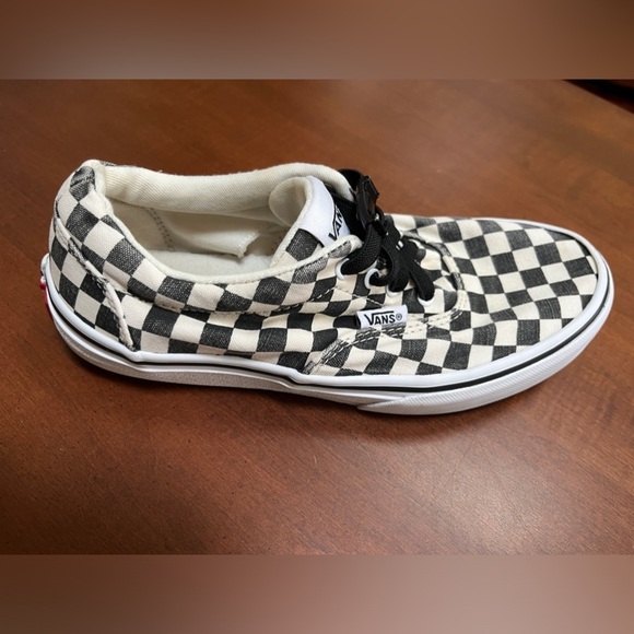 Vans Off The Wall flat skateboarding shoes youth size 3.5 - Picture 3 of 6